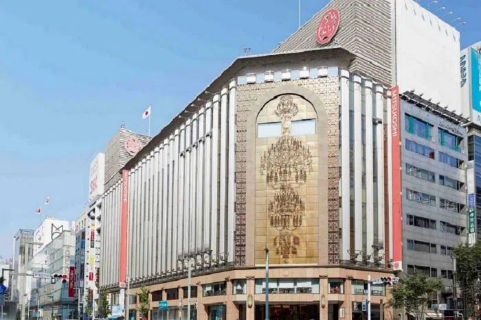 銀座三越、東京