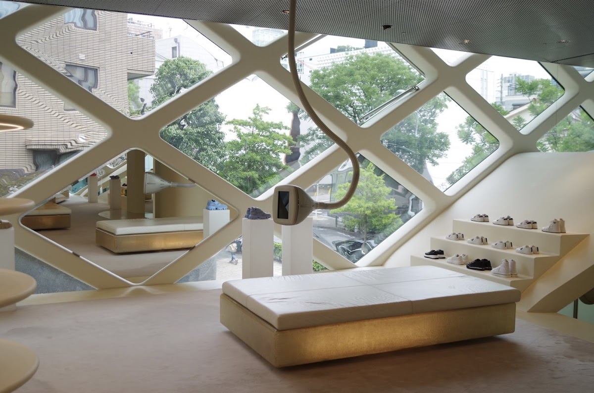 Prada Aoyama — photo 2