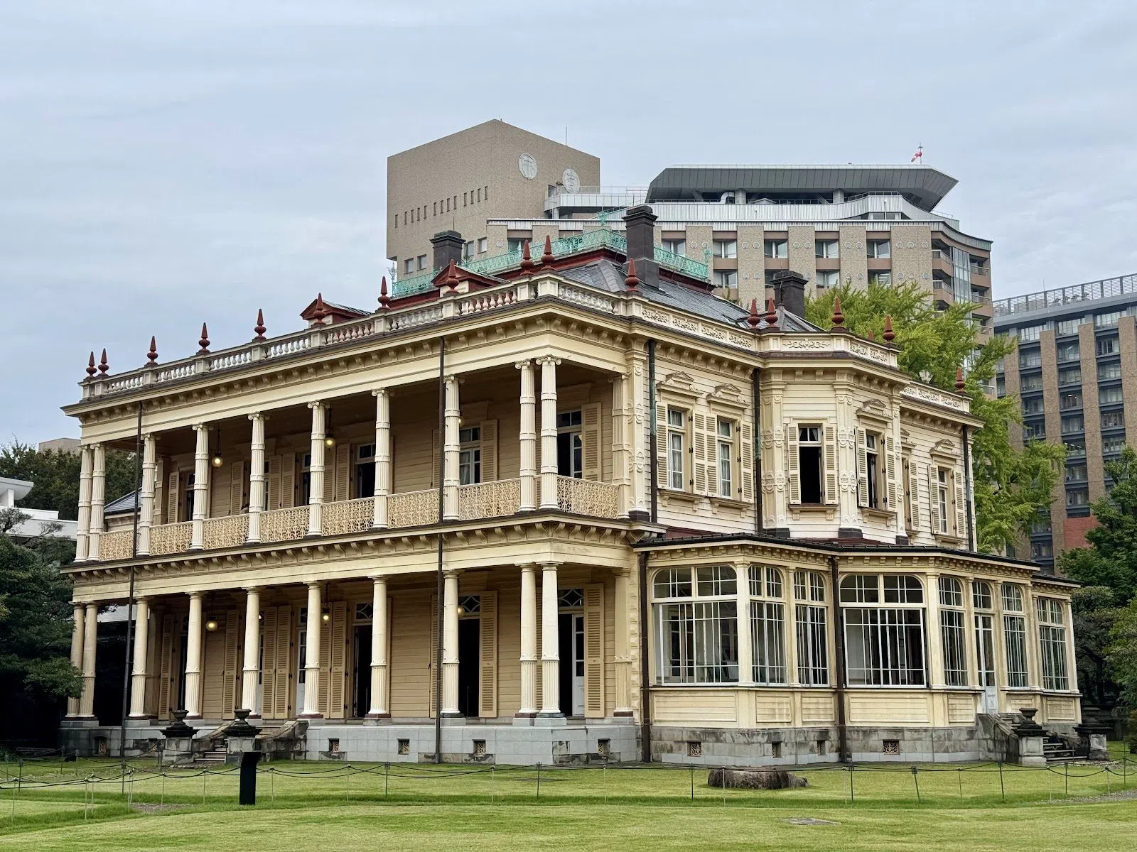 Kyū-Iwasaki-tei Gardens (Former Iwasaki House), Tokyo